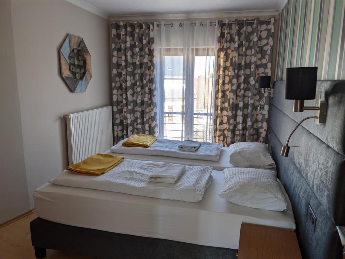Minaret Apartman Eger Bagian luar foto