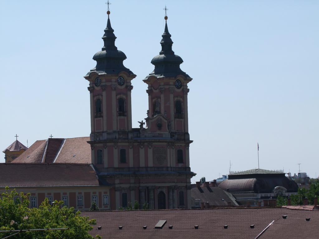 Minaret Apartman Apartment Eger Bagian luar foto